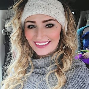 Meet your Posher, June